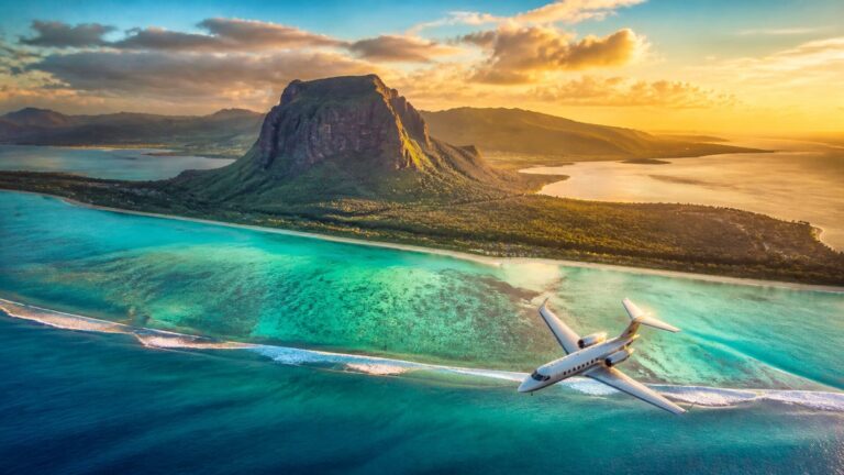 Flight to Mauritius
