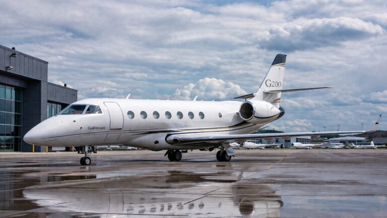 Gulfstream G200